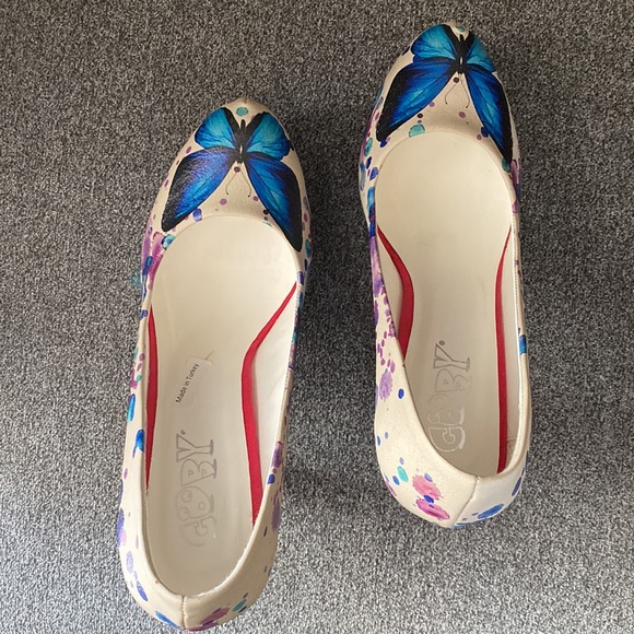 Platform Butterfly Shoes - Picture 3 of 5